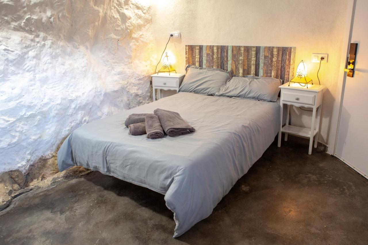 Fortress Jacuzzi Suites Xàtiva Εξωτερικό φωτογραφία