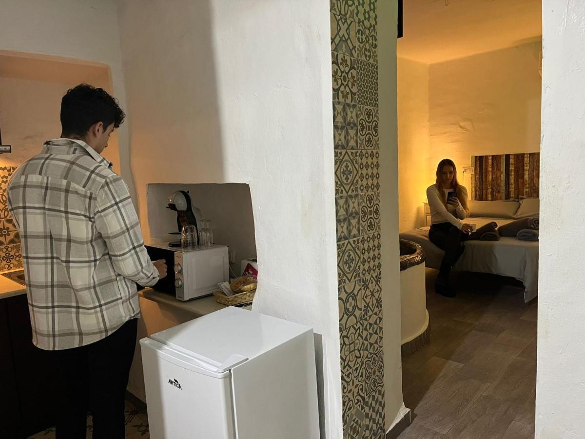 Fortress Jacuzzi Suites Xàtiva Εξωτερικό φωτογραφία