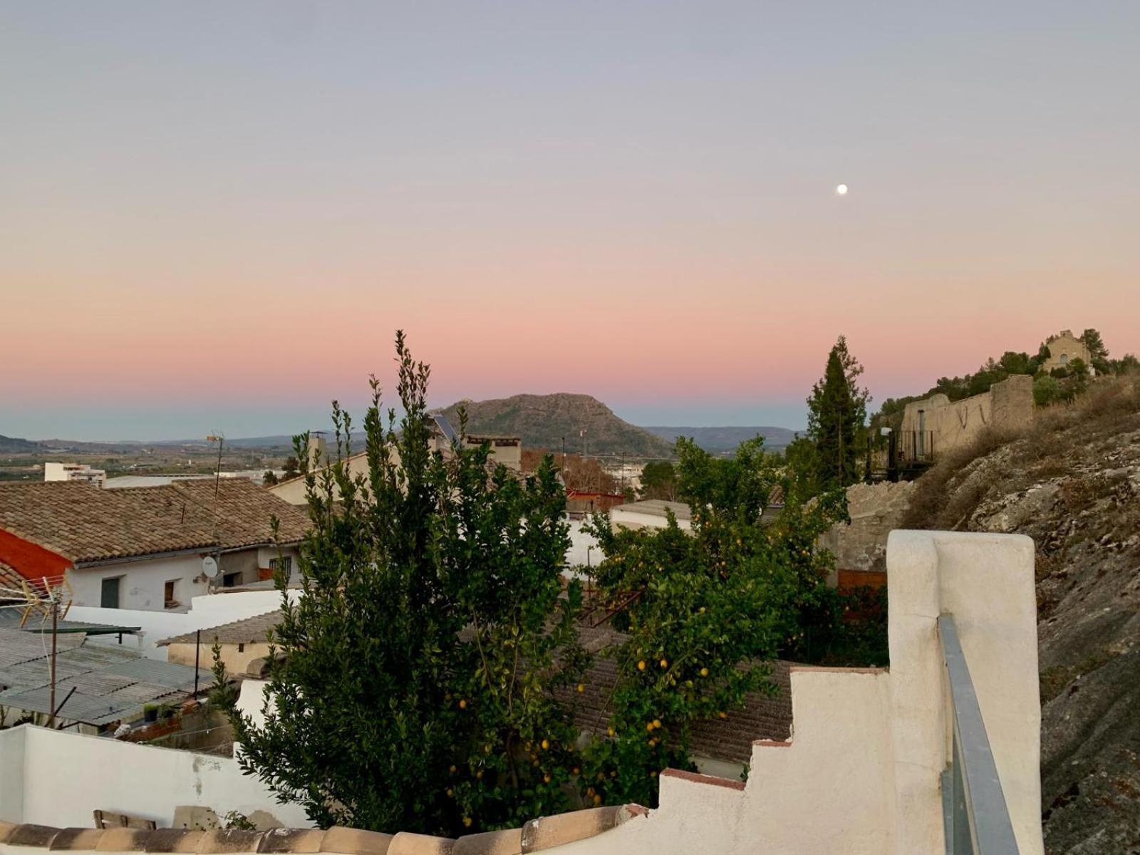 Fortress Jacuzzi Suites Xàtiva Εξωτερικό φωτογραφία